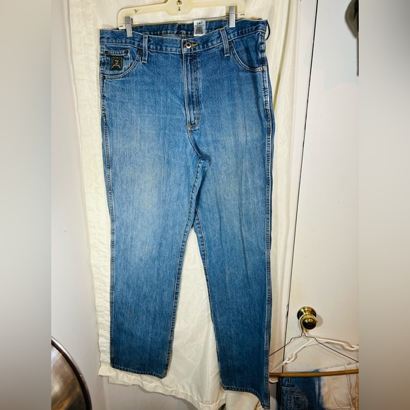 Cinch Green Label Relaxed Fit Tapered Leg 13” Rise Preowned. - Picture 3 of 6